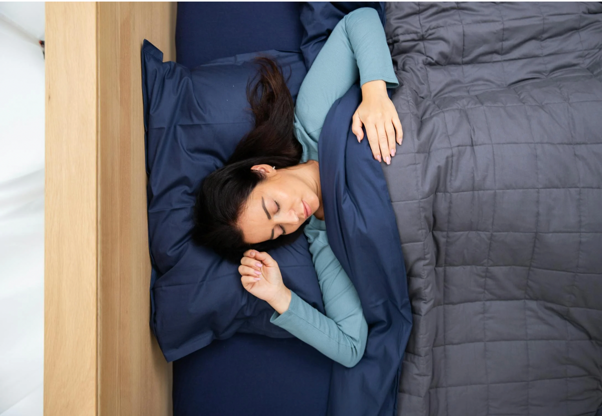 The Ultimate Guide to Weighted Blankets: Embrace Deeper Sleep and Calm